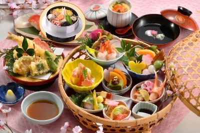 華かご会席御膳＜釜飯＞